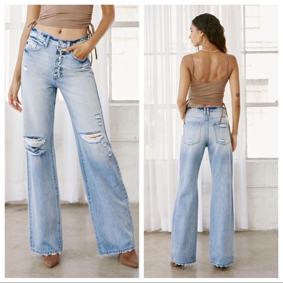 Friday Night Fling Ultra High Rise 90s Flare Jeans - Picture 2 of 6
